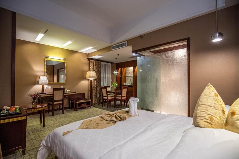 Kunming Golden Spring Hotel Luaran gambar
