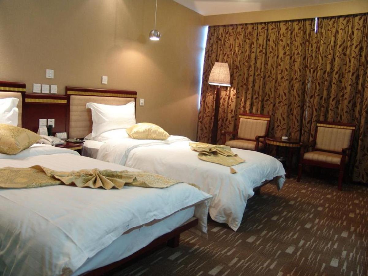 Kunming Golden Spring Hotel Luaran gambar
