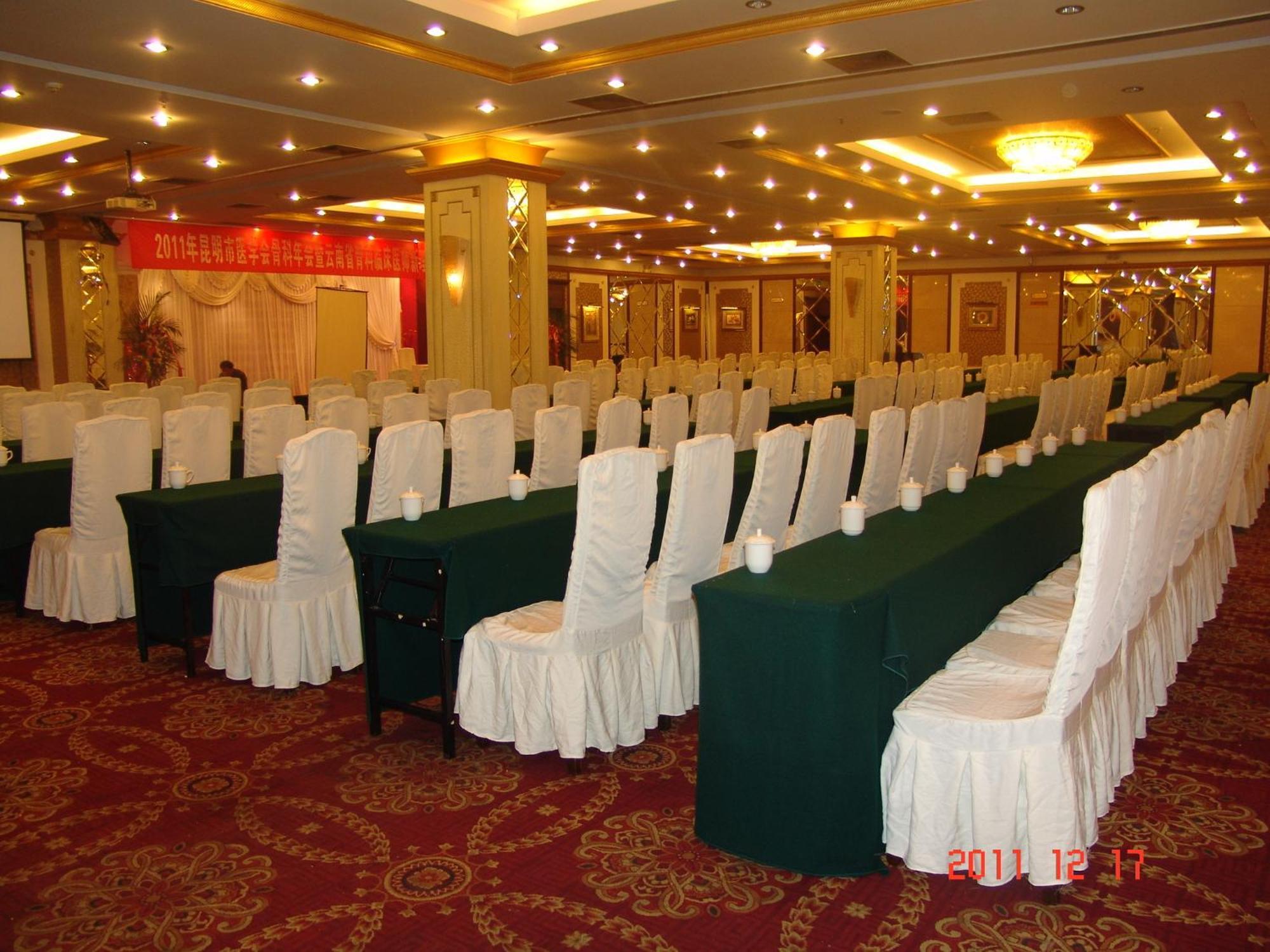 Kunming Golden Spring Hotel Luaran gambar