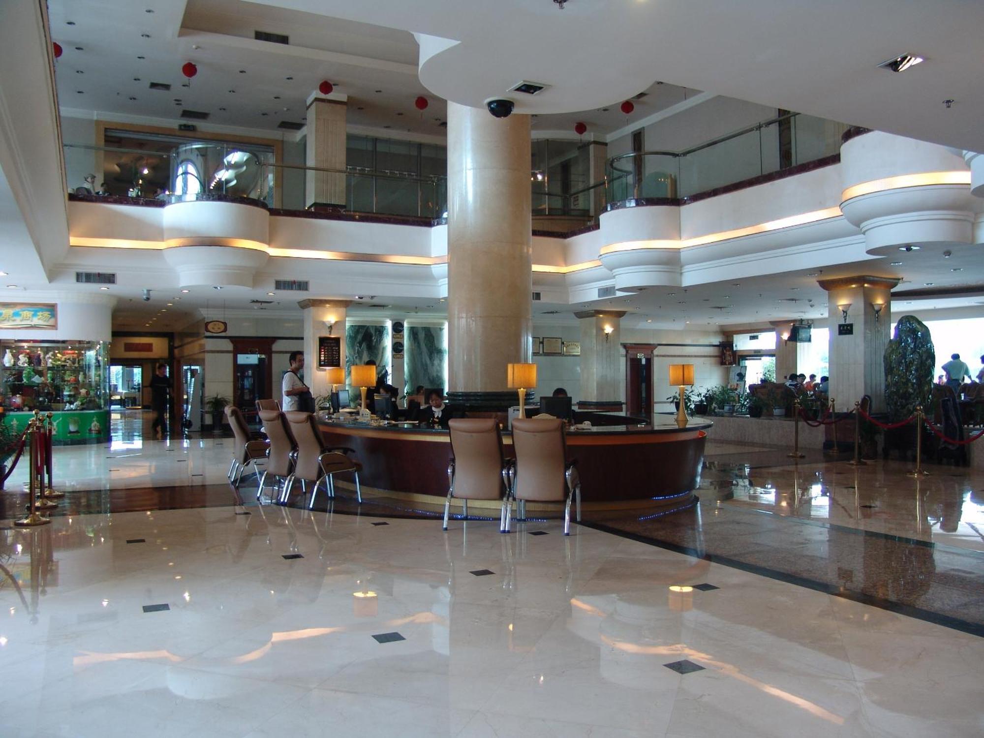 Kunming Golden Spring Hotel Luaran gambar