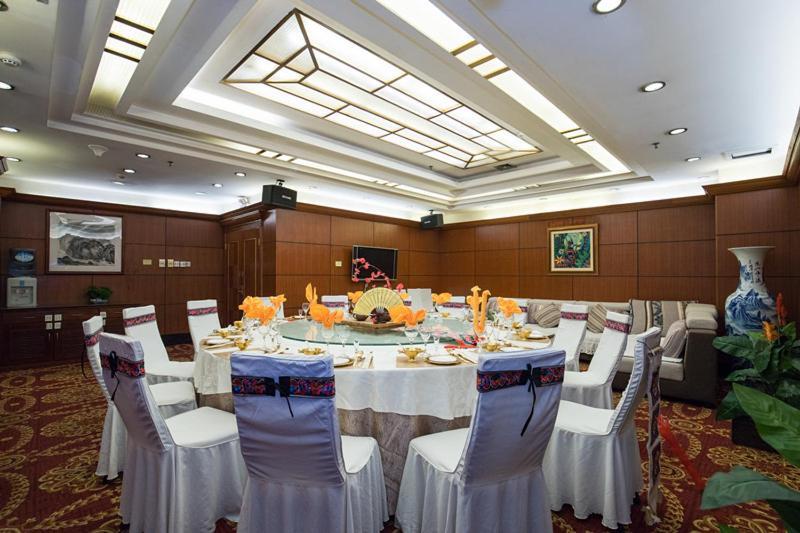 Kunming Golden Spring Hotel Luaran gambar