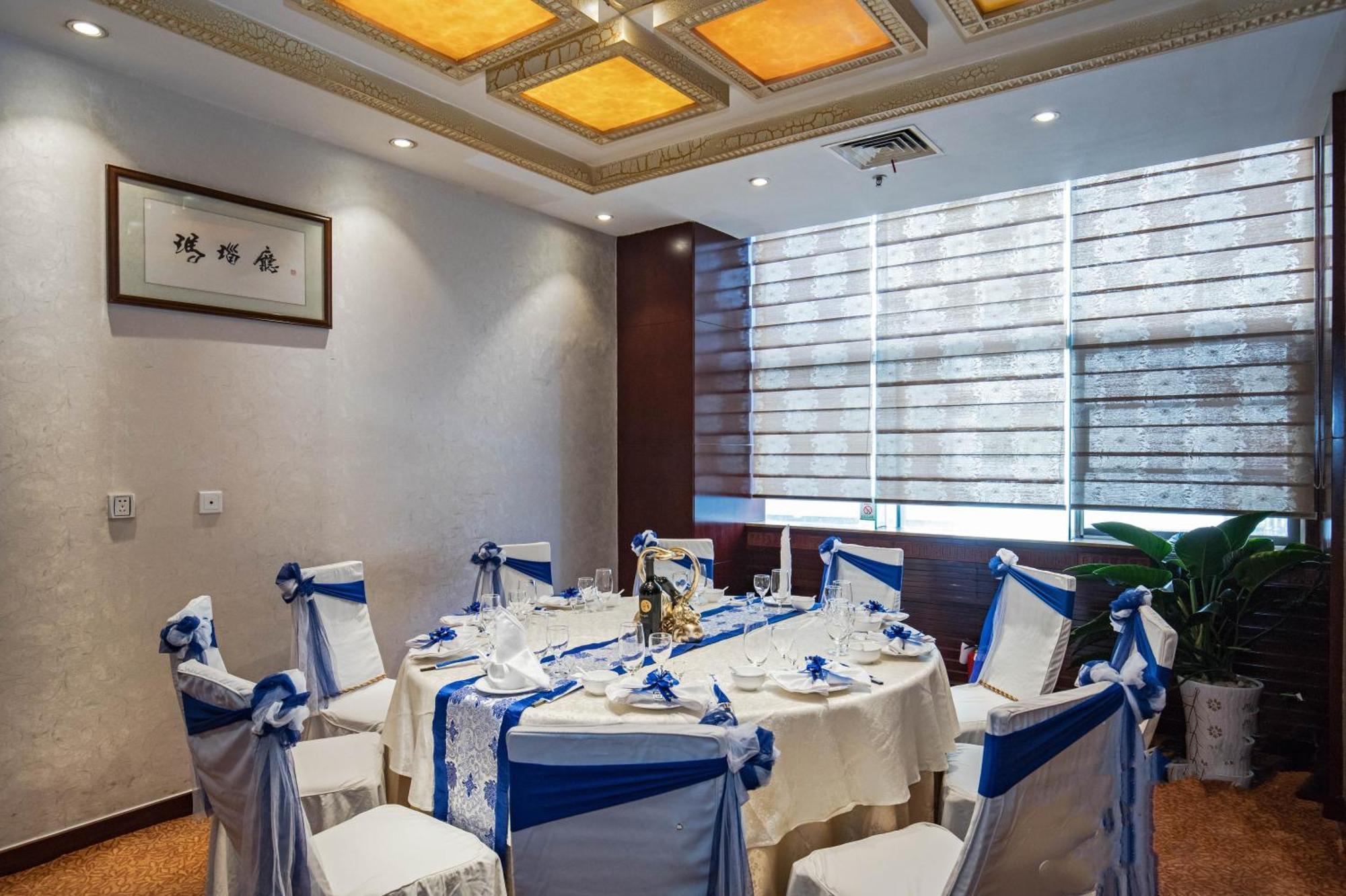 Kunming Golden Spring Hotel Luaran gambar